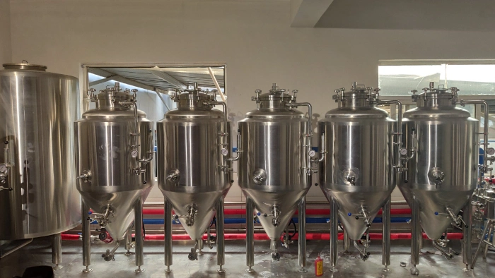 500L Beer Equipment with 6 Fementers Cooling System Control System